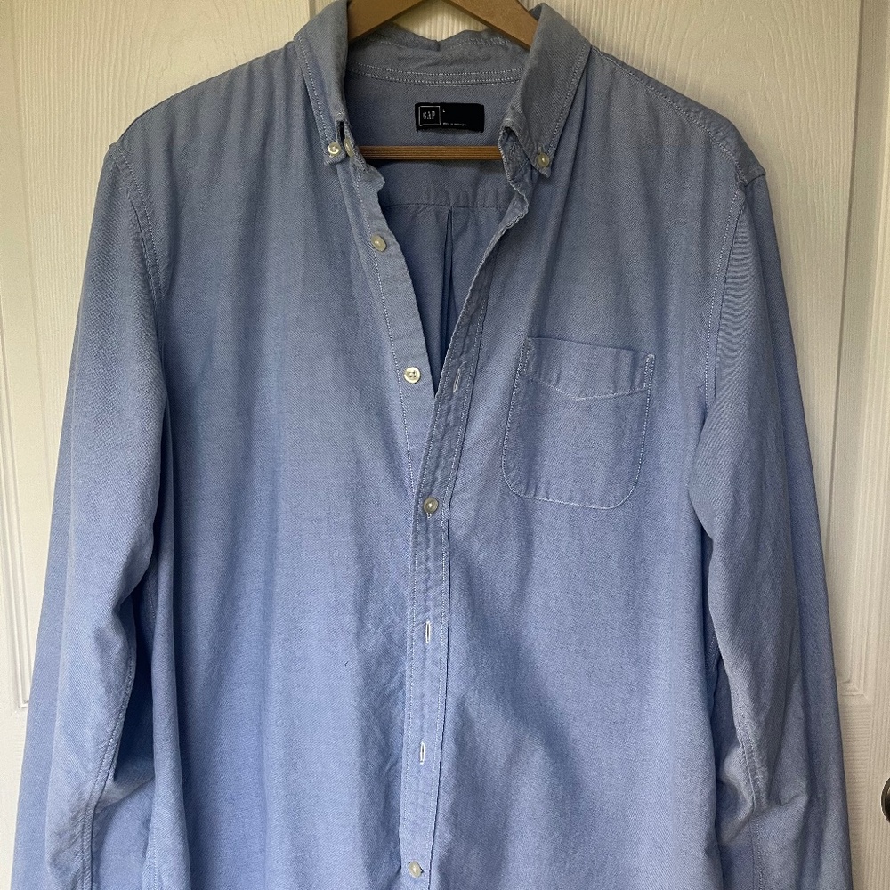 Size Large Mens Oxford Basic Blue Shirt